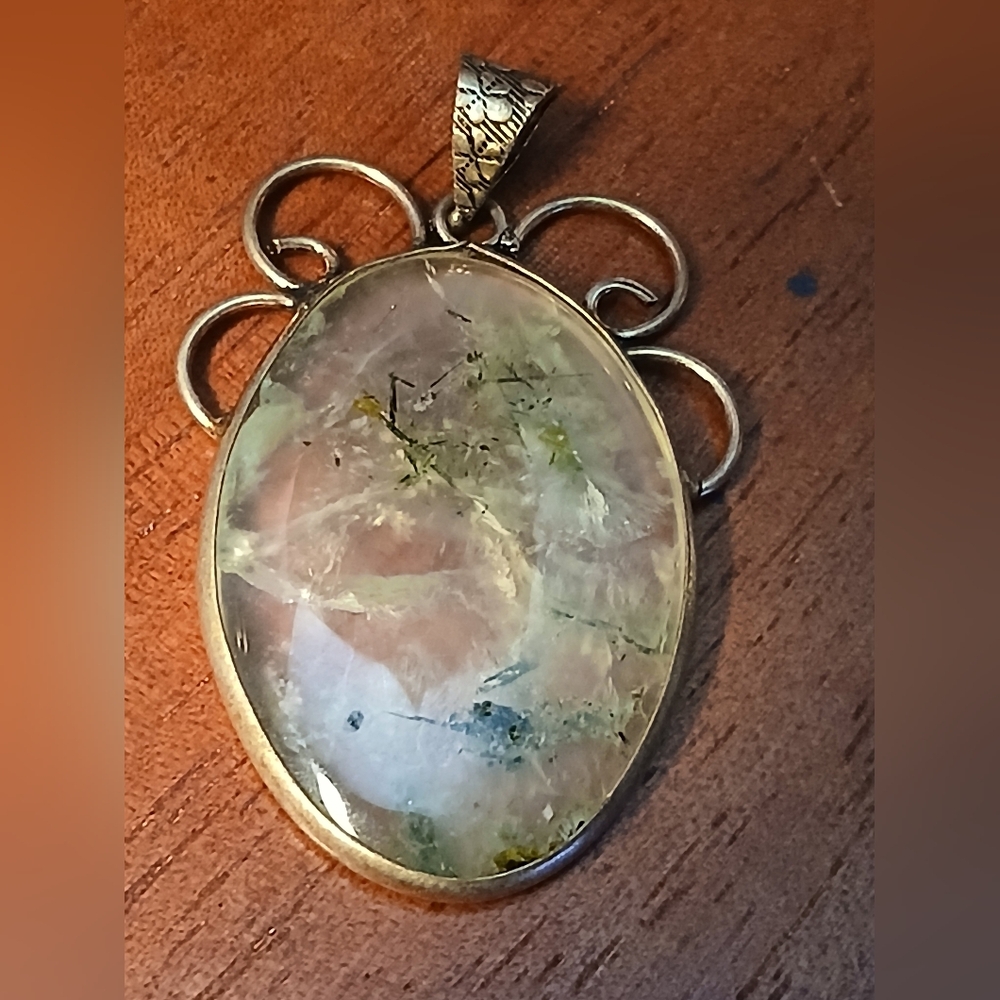 Oval Prehnite Moss Agate Pendant in Silver Plated Setting - Green - Picture 2 of 10
